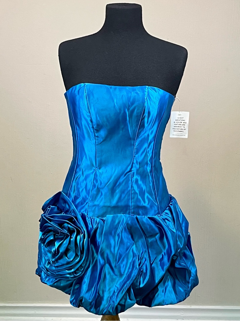 Jessica McClintock Gunne Sax NWT Blue Bubble Hem Strapless Dress Size 3